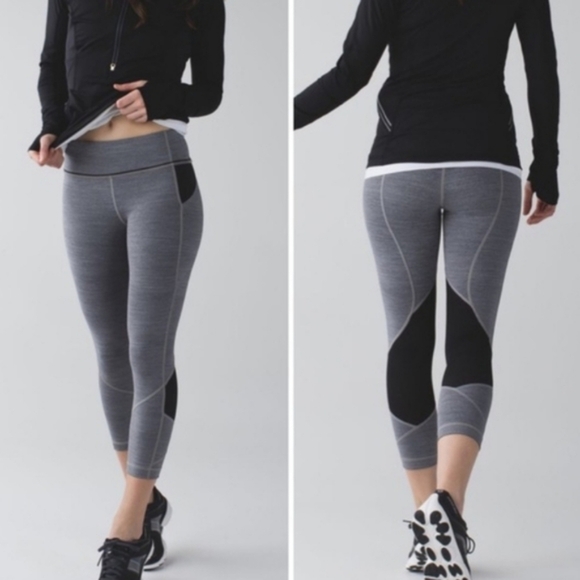 Lululemon Pace Rival Crop 22"
Heathered Black / Black ~ Size 8 - Picture 1 of 10